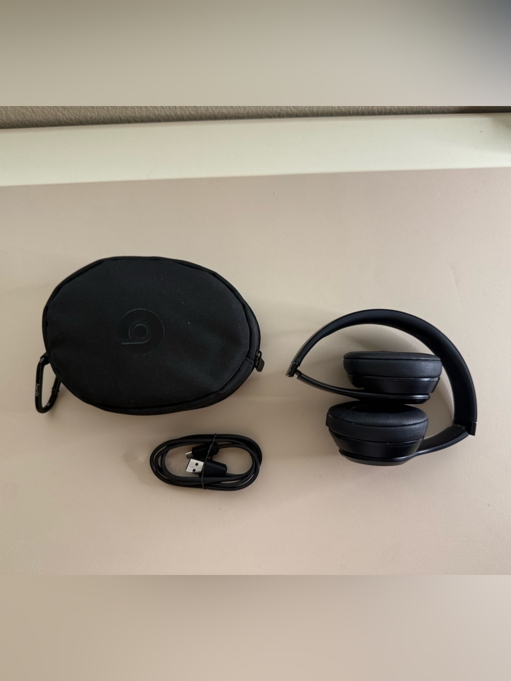 Beats Solo 3  Wireless Headphones